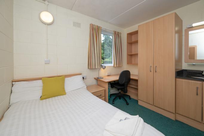 UCC Summer Beds | Cork | About 01 - 7