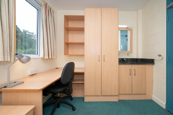 UCC Summer Beds | Cork | About 01 - 6