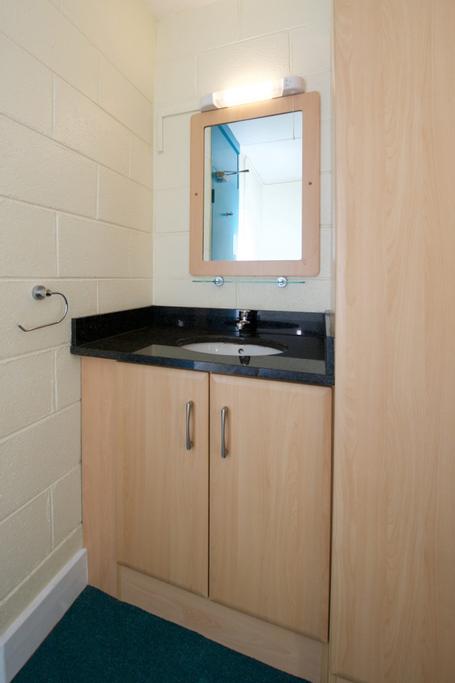 UCC Summer Beds | Cork | UCC Summer Beds Castlewhite