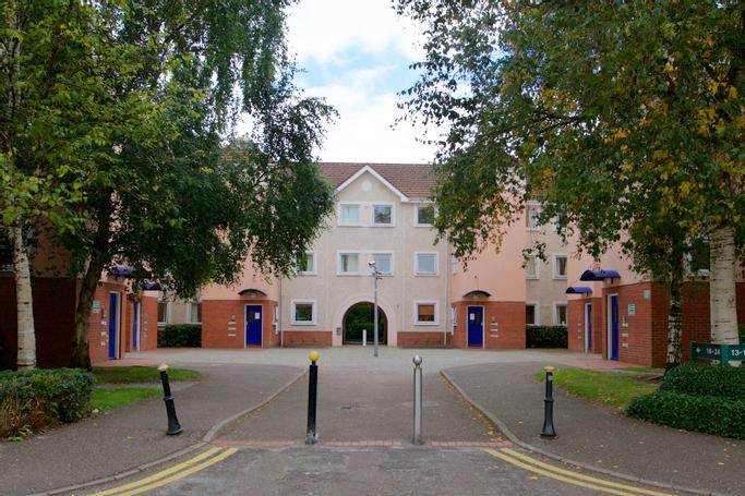UCC Summer Beds | Cork | UCC Summer Beds Castlewhite