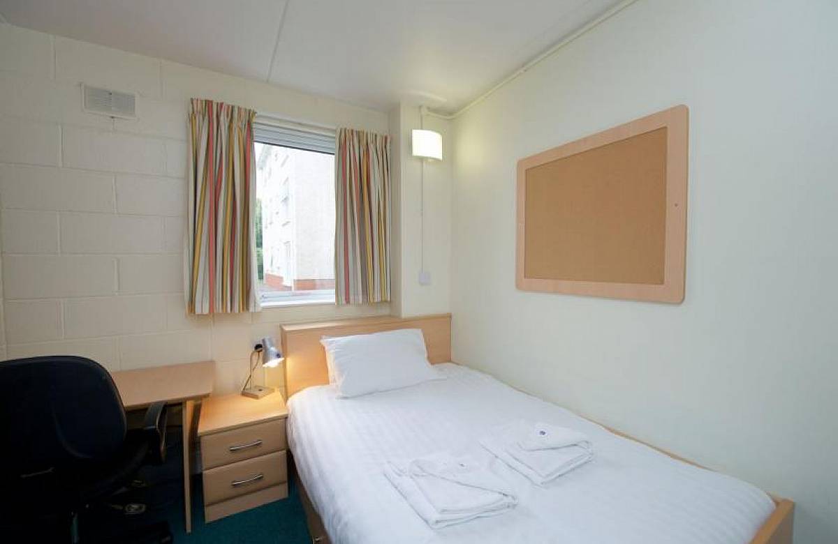 UCC Summer Beds | Cork | ADVANCE PURCHASE